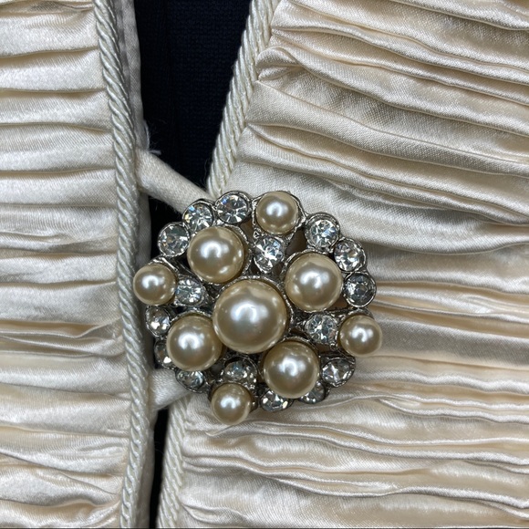 Vintage ILGWU Karen Lawrence by Matthew Fortuny Pleat Formal Jacket - Picture 10 of 14